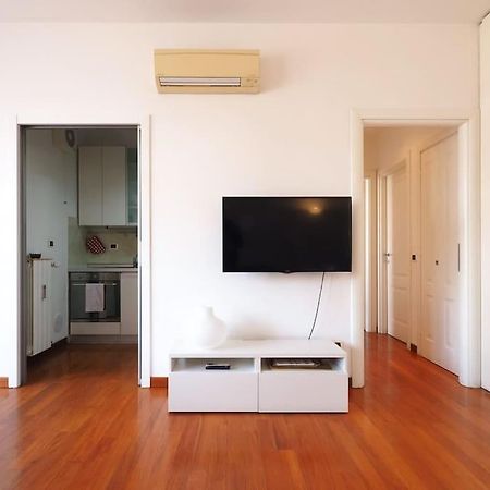 Ampio Bilocale City Life - Mirable Pm Milan Luaran gambar