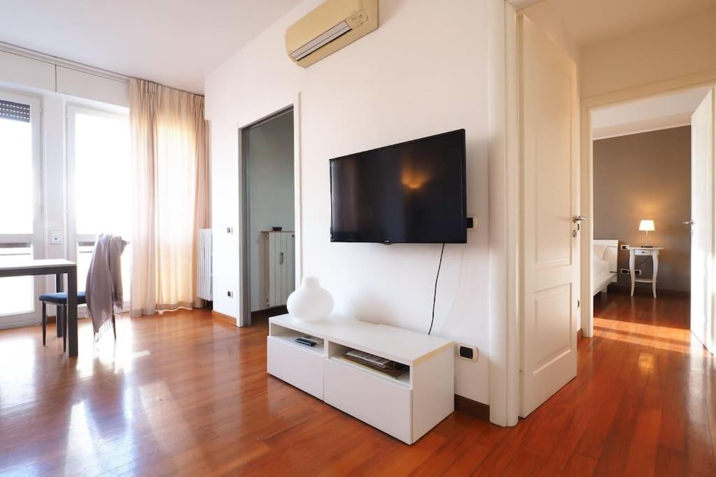 Ampio Bilocale City Life - Mirable Pm Milan Luaran gambar